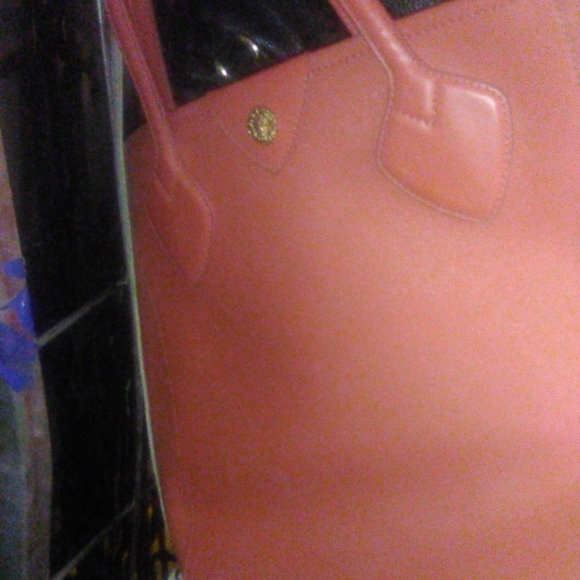 Purses - Picture 4 of 11